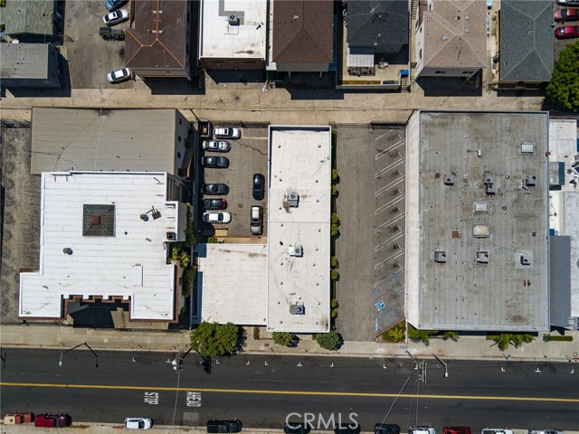 Image 35 of 39 For 571 7th Street