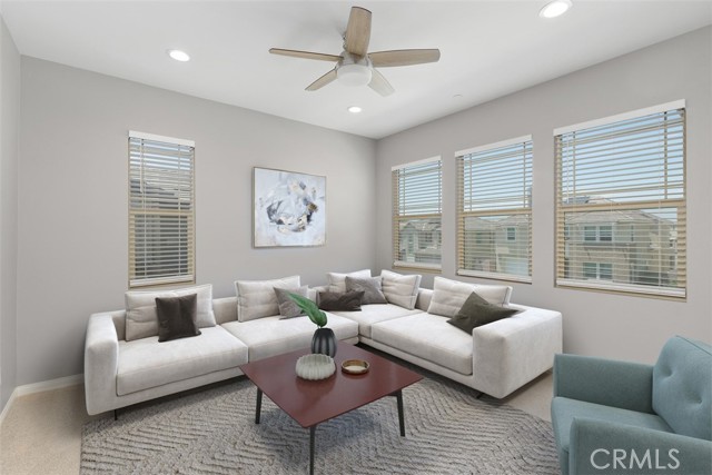 32059 Radiant Drive, Temecula CA: https://media.crmls.org/medias/24d487df-c754-4b25-832e-92ef44358807.jpg