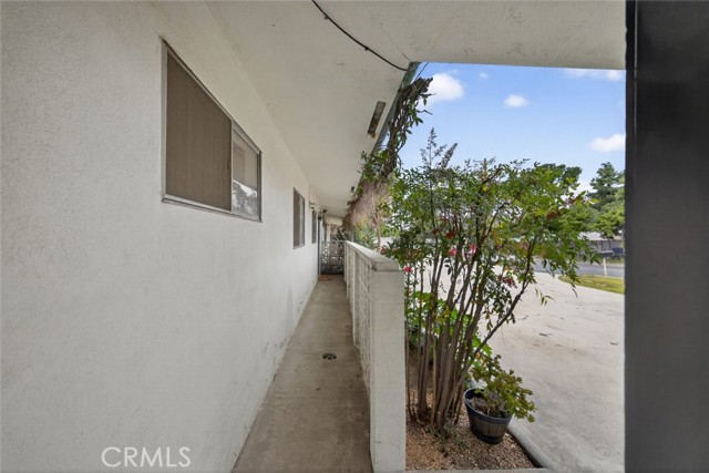 Detail Gallery Image 33 of 41 For 10346 Siesta Dr, Sunland,  CA 91040 - 2 Beds | 3 Baths