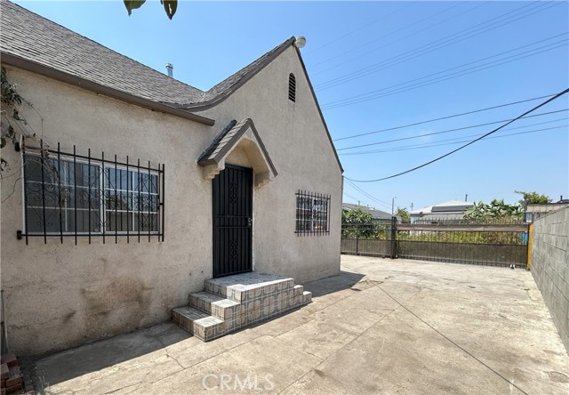 Detail Gallery Image 1 of 1 For 339 E Manchester Ave, Los Angeles,  CA 90003 - – Beds | – Baths