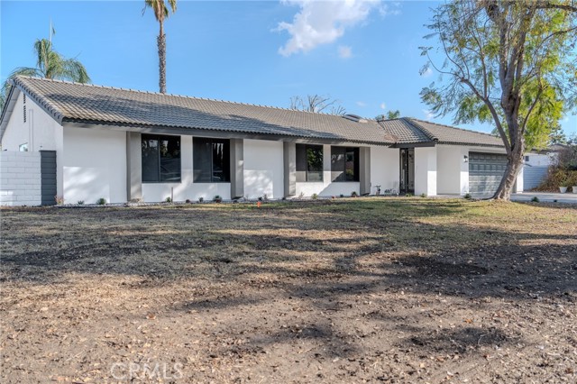 Detail Gallery Image 7 of 57 For 11655 Overland Dr, Fontana,  CA 92337 - 4 Beds | 2 Baths