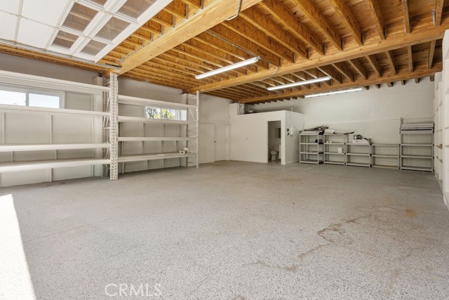 9761 Daron Drive, Villa Park CA: https://media.crmls.org/medias/24d72bbc-715a-4748-9b1a-69041e470977.jpg