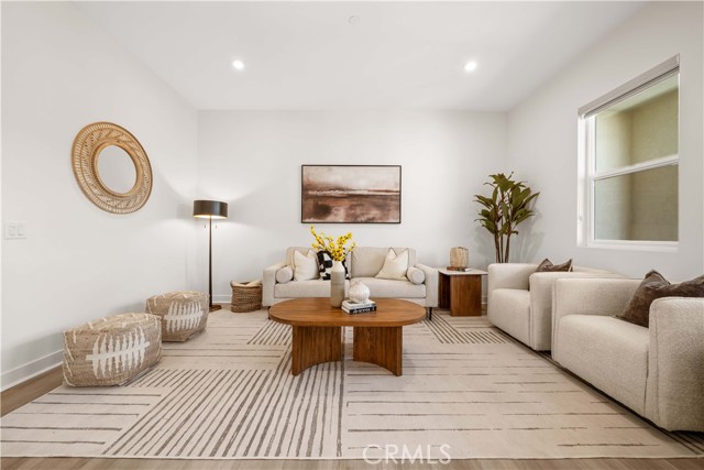 1514 Urbana, Anaheim CA: https://media.crmls.org/medias/24d76f84-8668-4bdc-8eaf-5c67981a9e53.jpg