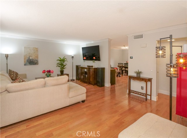 1503 Westmont Drive, San Pedro CA: https://media.crmls.org/medias/24d7dcf7-743b-4785-a826-7be4f0aad70b.jpg