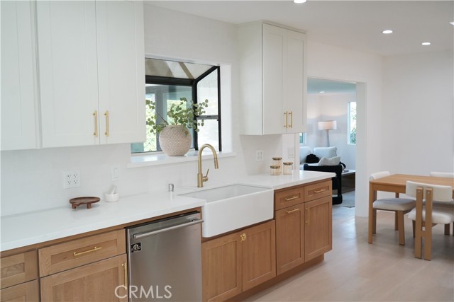 Detail Gallery Image 11 of 33 For 6901 Breeland, Huntington Beach,  CA 92647 - 3 Beds | 2 Baths