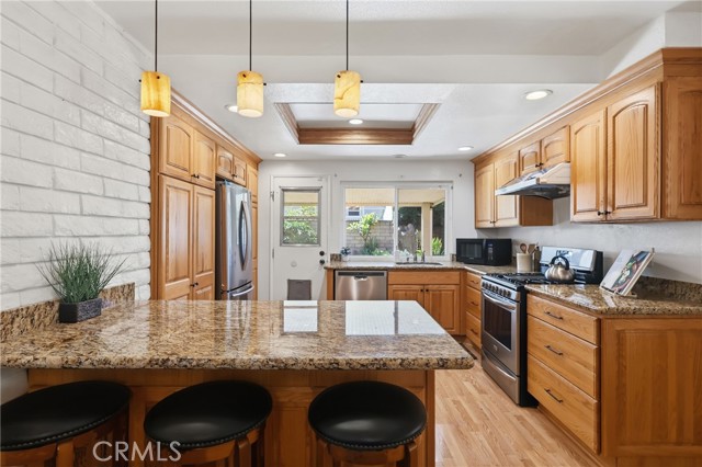 2420 Pauline Street photo 4