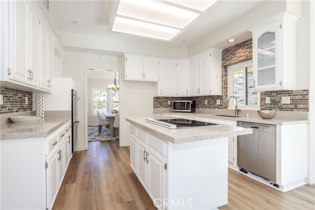 Detail Gallery Image 6 of 53 For 9162 Old Stage Rd, Agua Dulce,  CA 91390 - 5 Beds | 4 Baths