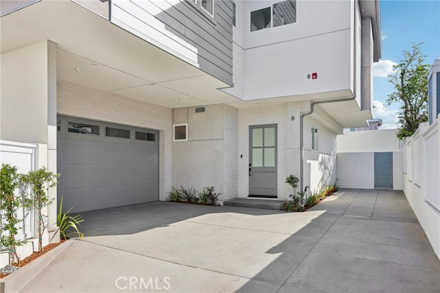 Detail Gallery Image 43 of 50 For 1914 Belmont Ln #B,  Redondo Beach,  CA 90278 - 4 Beds | 3/1 Baths