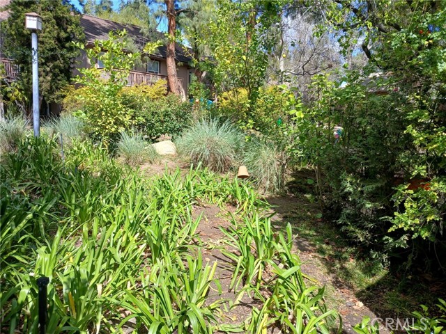 Detail Gallery Image 16 of 39 For 7050 Shoup Ave #178,  Canoga Park,  CA 91303 - 2 Beds | 1/1 Baths