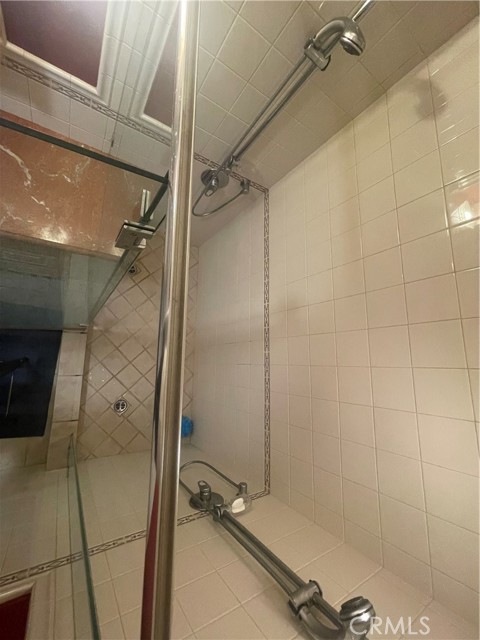 Detail Gallery Image 40 of 66 For 17183 Sunburst, –,  CA 91325 - 4 Beds | 4/1 Baths