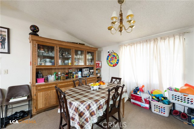 Detail Gallery Image 9 of 21 For 14035 Rosedale #134,  Bakersfield,  CA 93314 - 4 Beds | 2/1 Baths