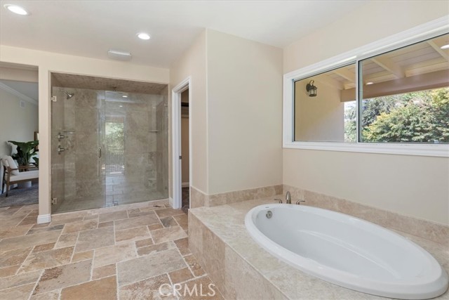 1730 Sunny knoll, Fullerton CA: https://media.crmls.org/medias/24dc225e-7c8d-4db8-86eb-2d43d6e16dda.jpg