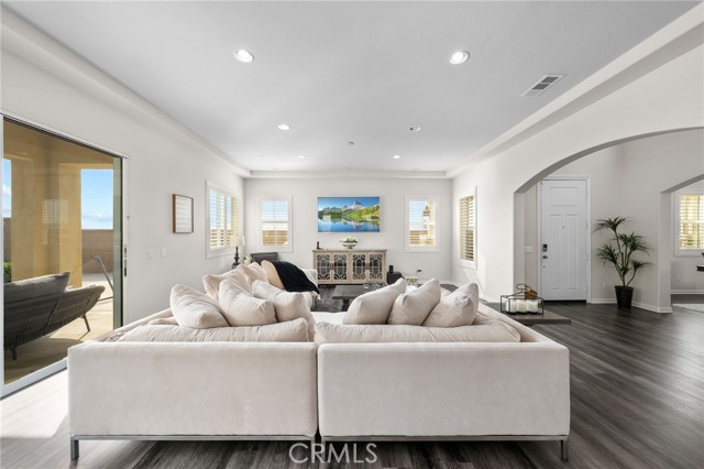 Detail Gallery Image 21 of 73 For 4991 Naples Way, Rancho Cucamonga,  CA 91739 - 4 Beds | 3/1 Baths