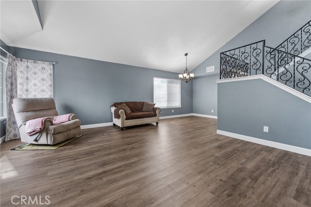 Detail Gallery Image 7 of 43 For 20599 Bloomfield, Riverside,  CA 92508 - 4 Beds | 3 Baths