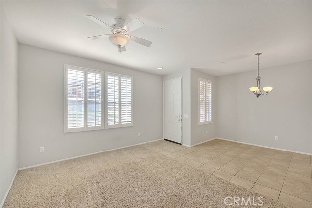 Detail Gallery Image 5 of 44 For 1080 Athens Way, Upland,  CA 91786 - 3 Beds | 2/1 Baths