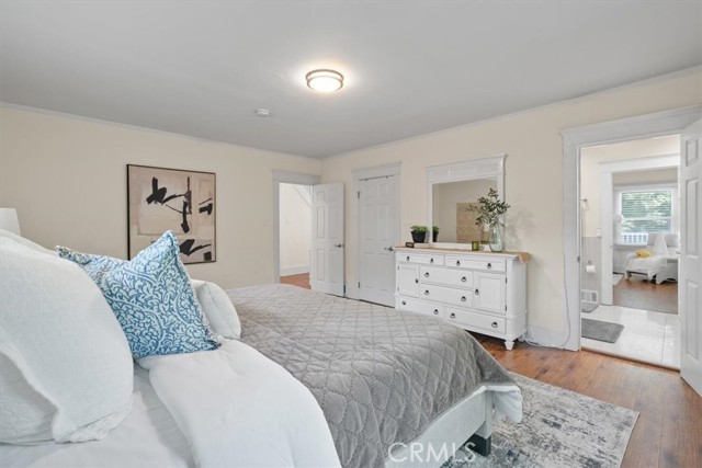 268 S Norton Avenue, Los Angeles CA: https://media.crmls.org/medias/24dd63b0-e55b-48f0-9233-641e4046aaee.jpg