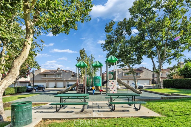 Detail Gallery Image 29 of 43 For 9764 Huntington Dr a,  Rancho Cucamonga,  CA 91701 - 3 Beds | 2 Baths