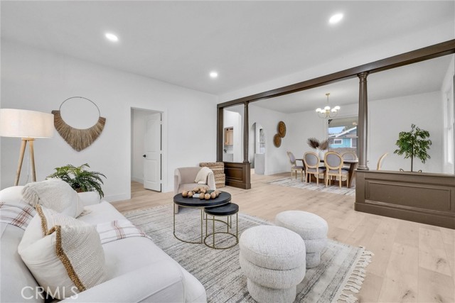 239 N San Antonio Avenue, Upland CA: https://media.crmls.org/medias/24ddc485-baa5-417e-8461-7ac3f25c0d8c.jpg
