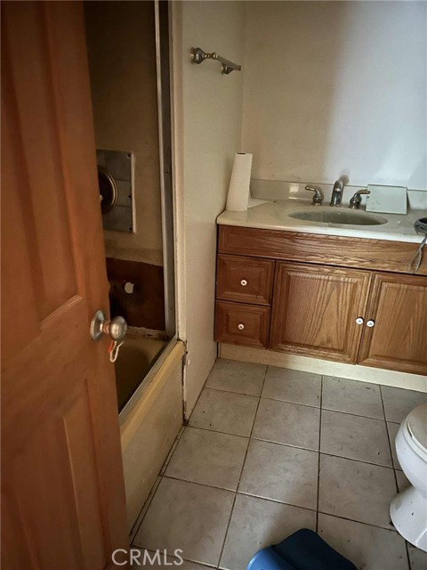 Detail Gallery Image 2 of 19 For 6145 2nd Ave, Lucerne,  CA 95458 - 2 Beds | 1 Baths