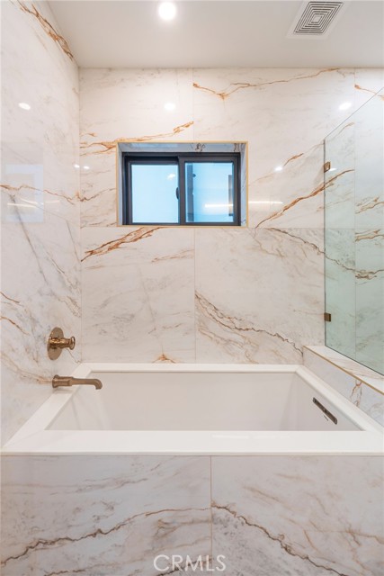 Detail Gallery Image 33 of 49 For 422 20th St, Huntington Beach,  CA 92648 - 3 Beds | 4/1 Baths