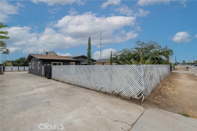 Detail Gallery Image 7 of 25 For 25481 6th St, San Bernardino,  CA 92410 - 2 Beds | 1 Baths