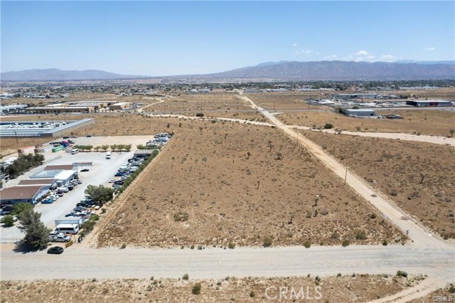 10399 C Avenue, Hesperia CA: https://media.crmls.org/medias/24defed1-1f1c-4b06-a1bd-bd9e82705b3e.jpg