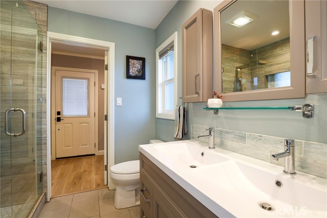 Detail Gallery Image 21 of 41 For 6121 E Birkdale St, Long Beach,  CA 90815 - 3 Beds | 2 Baths