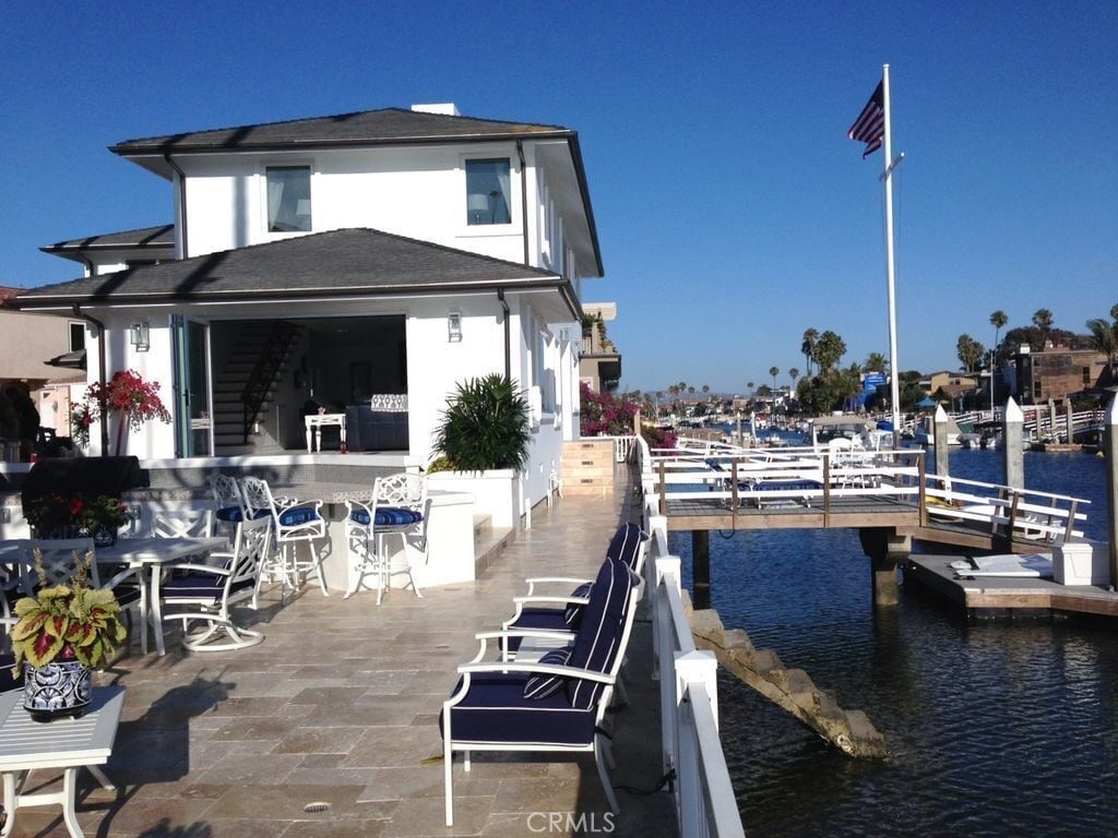 7 Balboa Coves, Newport Beach, CA 92663