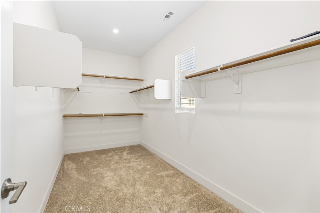 MLS #OC25112851 img 27