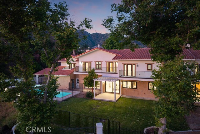255 El Cielo Lane, Bradbury CA: https://media.crmls.org/medias/24dffacf-ddd4-46ad-ab91-bf2c3e617f84.jpg