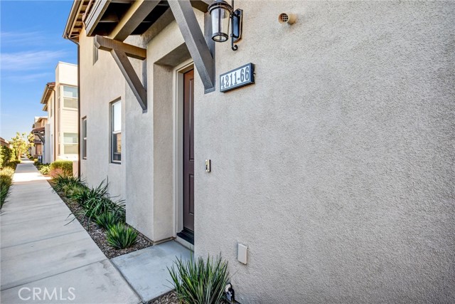 Detail Gallery Image 4 of 28 For 4211 E Malagon Privado #66,  Ontario,  CA 91761 - 2 Beds | 2 Baths