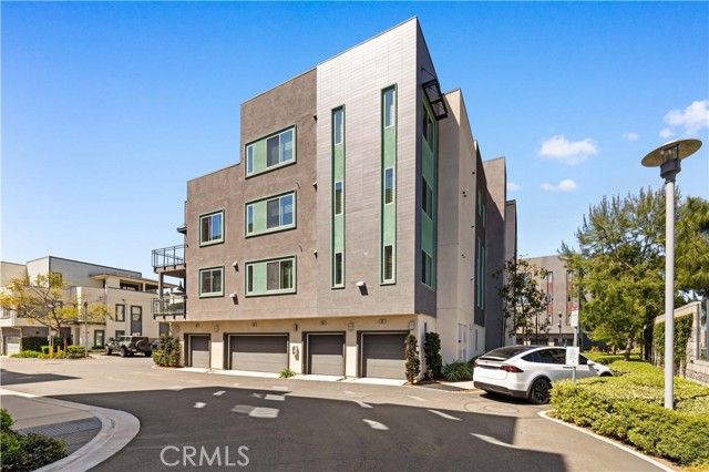 Detail Gallery Image 3 of 60 For 107 Bowery, Irvine,  CA 92612 - 2 Beds | 2 Baths