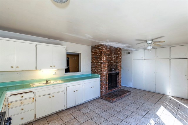 Detail Gallery Image 7 of 23 For 15011 La Mesa, La Mirada,  CA 90638 - 3 Beds | 2 Baths
