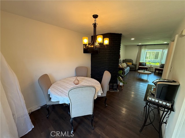 Detail Gallery Image 8 of 36 For 1107 W Memory Ln 17b,  Santa Ana,  CA 92706 - 3 Beds | 1/1 Baths