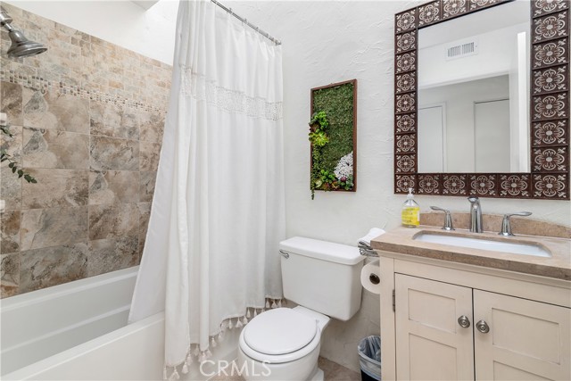 Detail Gallery Image 14 of 23 For 842 Bluebell Ct, Carlsbad,  CA 92011 - 2 Beds | 1/1 Baths