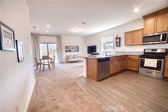 Detail Gallery Image 5 of 26 For 2110 Conadria Ave, Chowchilla,  CA 93610 - 3 Beds | 2 Baths