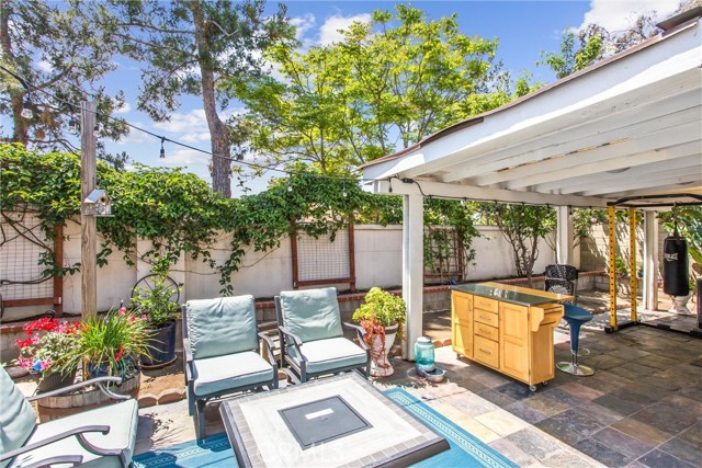 Detail Gallery Image 20 of 22 For 13667 Crawford Ct, Fontana,  CA 92336 - 4 Beds | 2/1 Baths