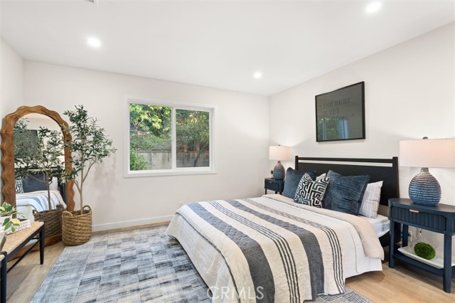 Detail Gallery Image 13 of 31 For 4534 Lennox, Sherman Oaks,  CA 91423 - 3 Beds | 2 Baths
