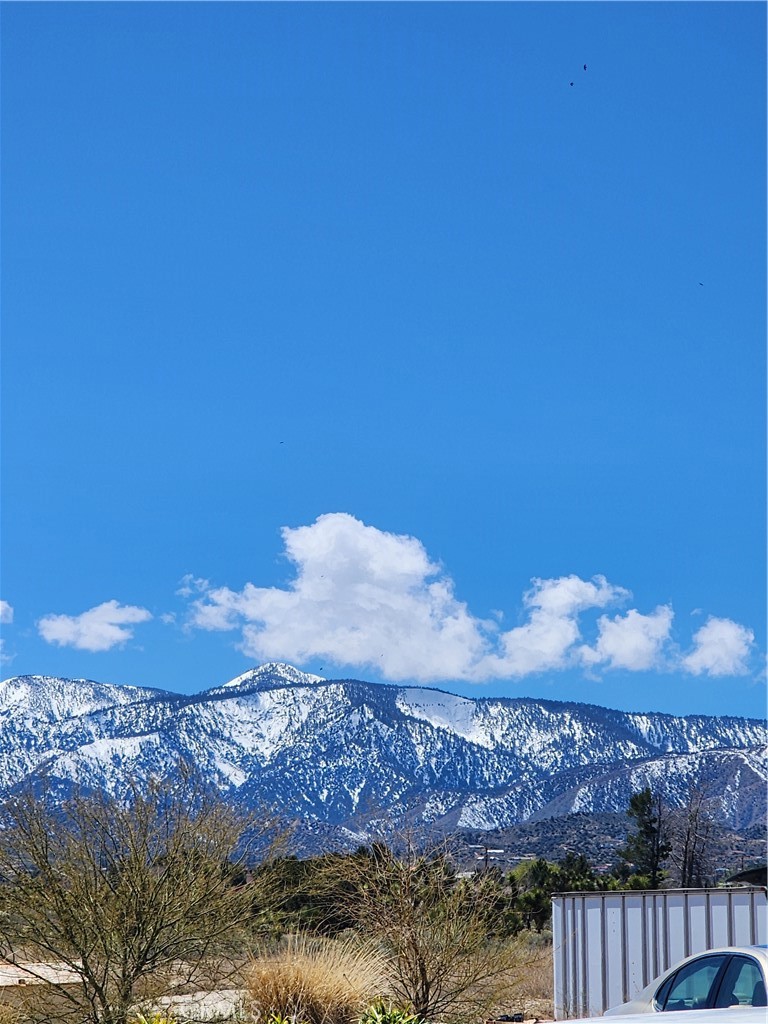 MLS #CV25255822 image #1