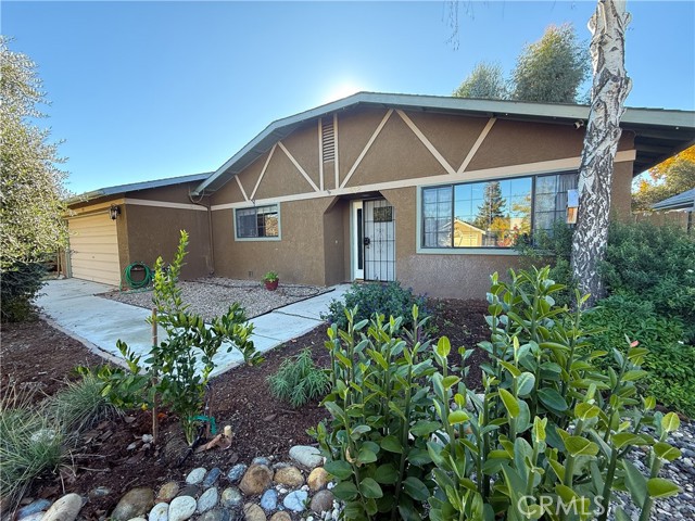 912 Wade Drive, Paso Robles CA: https://media.crmls.org/medias/24e6ea0c-04d9-458a-abf1-1394857ca1b2.jpg