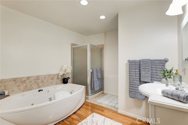 Detail Gallery Image 23 of 30 For 26134 Roymor Dr, Calabasas,  CA 91302 - 4 Beds | 3 Baths