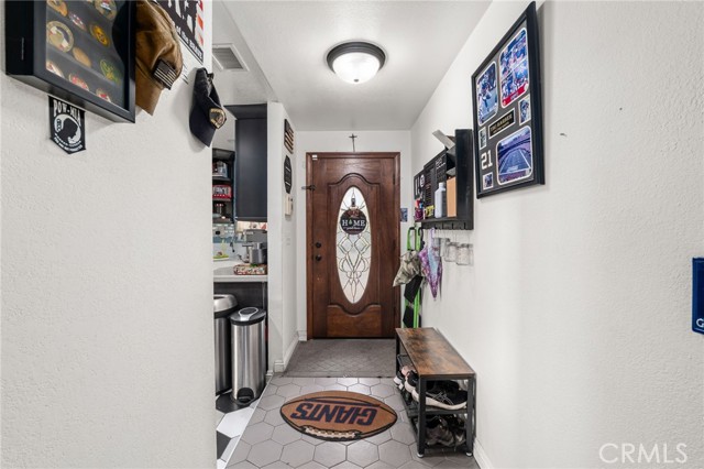 Detail Gallery Image 7 of 21 For 9438 Lomita, Rancho Cucamonga,  CA 91701 - 3 Beds | 2 Baths