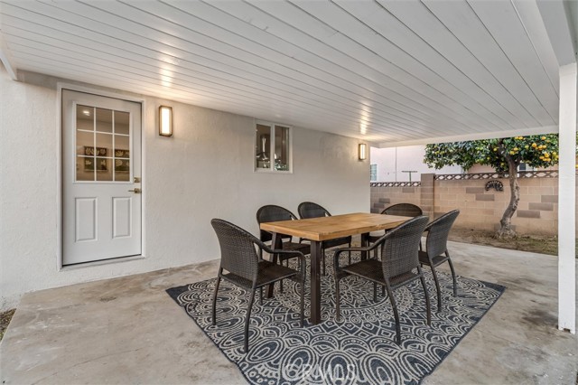 7560 El Escorial, Buena Park CA: https://media.crmls.org/medias/24e969ae-8985-458e-a12e-9c5bf1482063.jpg