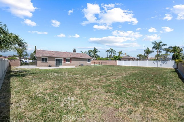 7530 Standing Rock Road, Eastvale CA: https://media.crmls.org/medias/24eaaf4c-17b8-47fa-912f-e6a56b68f400.jpg