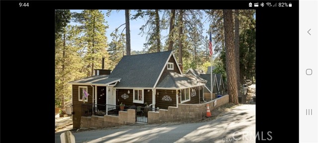 22864 Alder Lane, Crestline CA: https://media.crmls.org/medias/24eb0b32-6953-479f-b40f-c6c6ee36ab35.jpg