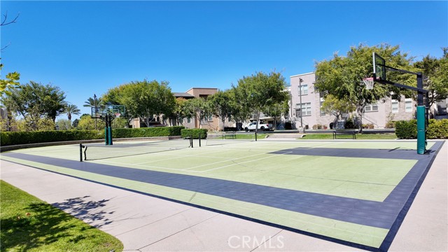 Detail Gallery Image 41 of 42 For 5547 Strand #103,  Hawthorne,  CA 90250 - 2 Beds | 3 Baths