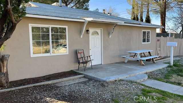 Detail Gallery Image 1 of 18 For 44437 11th St, Lancaster,  CA 93534 - 3 Beds | 1 Baths