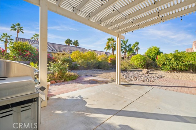 Image 17 of 23 For 78577 Waterfall Drive
