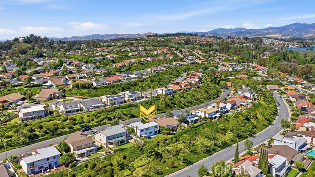 Detail Gallery Image 42 of 46 For 23762 via Porton, Mission Viejo,  CA 92691 - 6 Beds | 3 Baths