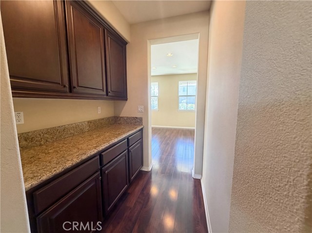 Detail Gallery Image 13 of 34 For 28327 Serenity Falls Way, Menifee,  CA 92585 - 4 Beds | 3/1 Baths